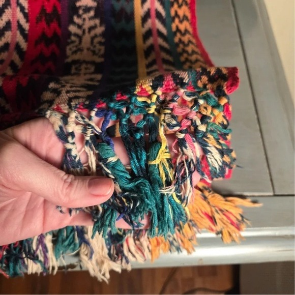 Vintage Colorful Boho Mayan Shawl Hand Loomed Guatemalan Wrap Scarf Perraje Folk - Picture 4 of 4